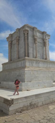 عکس آرامگاه فردوسی مینی ورد