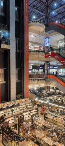 عکس مرکز خرید پروما