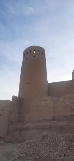 عکس نارین قلعه