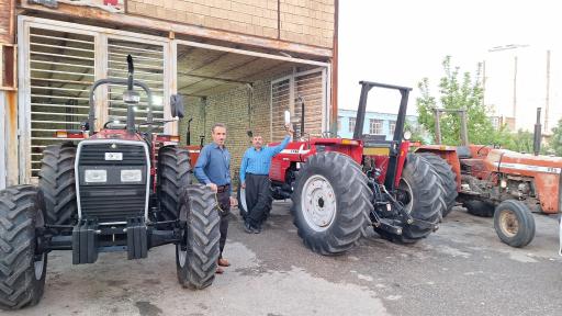 عکس نمایشگاه انواع تراکتور و ادوات کشاورزی.اسکندر مرادی