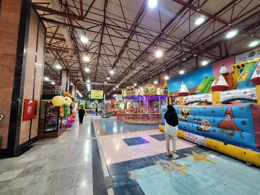 عکس مرکز خرید پروما