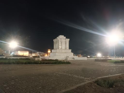 عکس آرامگاه فردوسی مینی ورد