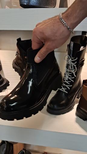 عکس کفش افه