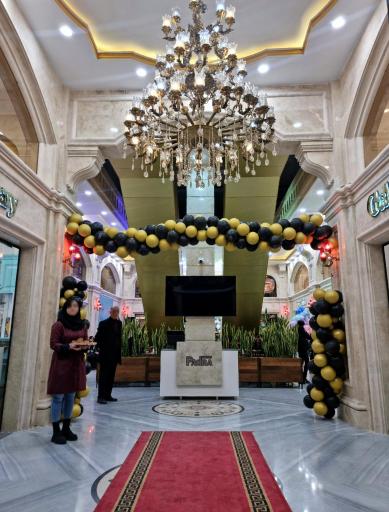 عکس مجتمع تجاری اداری پادرا