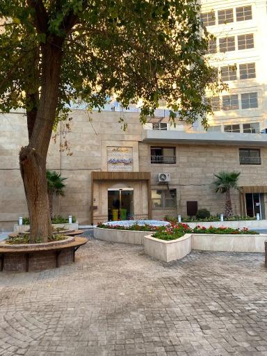 عکس بیمارستان امید