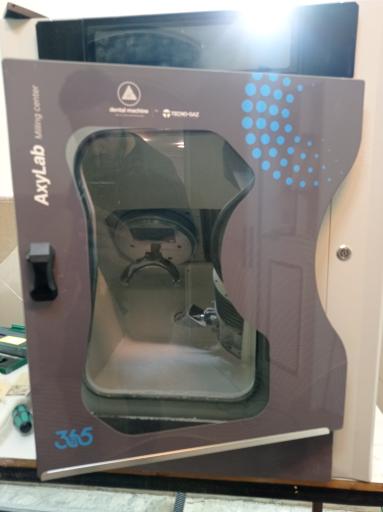 عکس لابراتوار دیجیتالی کاف