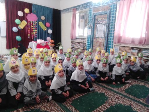 عکس دبستان 12 بهمن