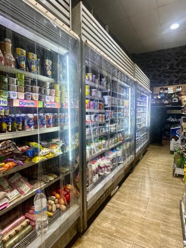 عکس سوپر مارکت شهرام و برادران