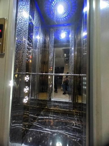 عکس پویا آسانسور 