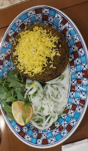 عکس رستوران سنتی شرزه