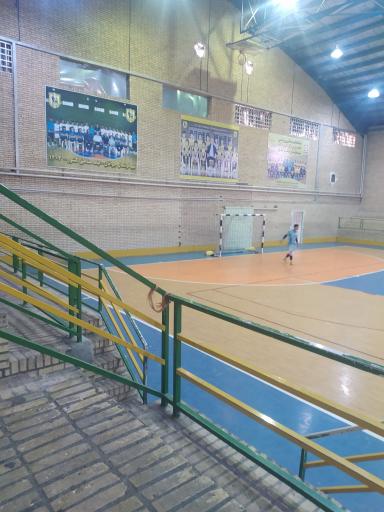 عکس مجموعه فرهنگی ورزشی کارگران اراک