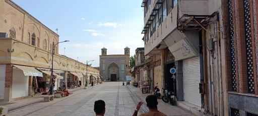عکس رستوران سنتی شرزه