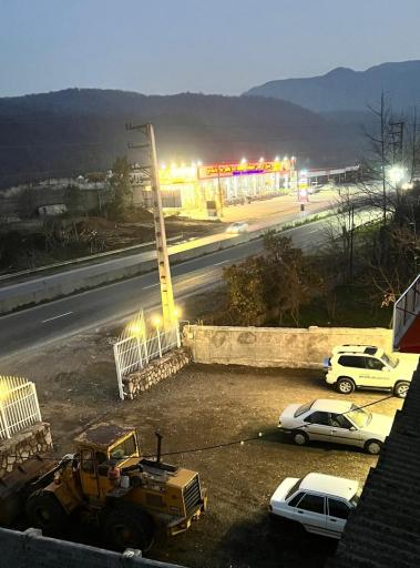 عکس نمایشگاه کامیون مهرشاد