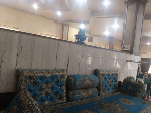 عکس رستوران یکسان سازی لاله