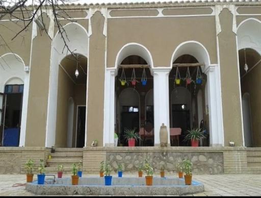 عکس خانه ایرانمنش