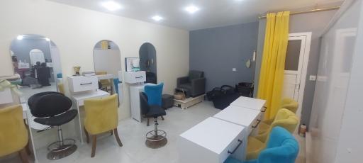 عکس آموزشگاه آرایشگری زنانه پروشات