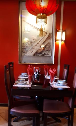 عکس رستوران چینی اژدهای طلایی