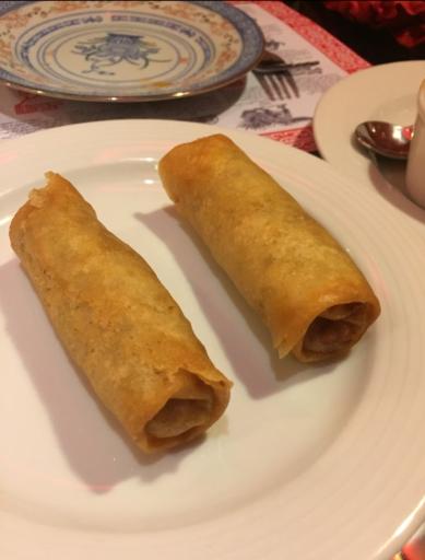 عکس رستوران چینی اژدهای طلایی