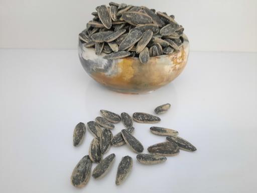 عکس آجیل و خشکبار نمونه