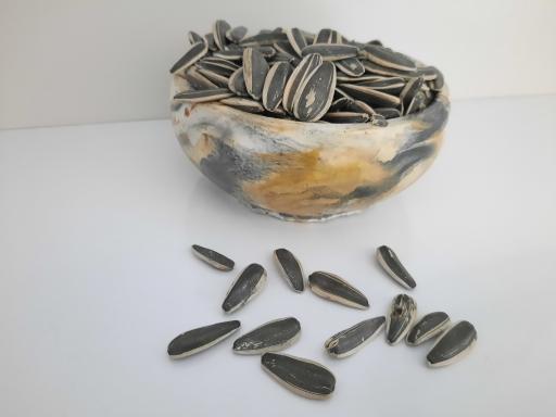 عکس آجیل و خشکبار نمونه