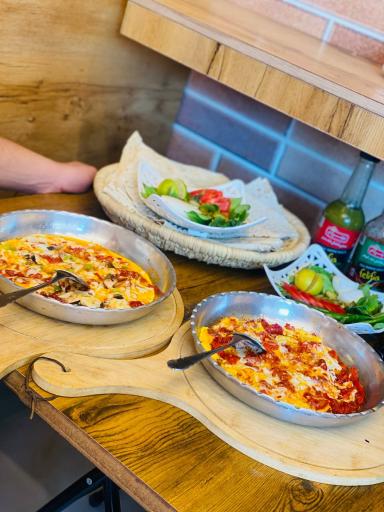 عکس کافی شاپ علی کافه