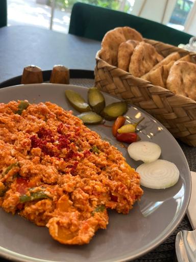 عکس کافه ایران استانبول