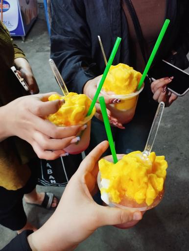 عکس بستنی فروشی