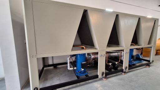 سردخانه و چیلر گروه صنعتی نجارزاده