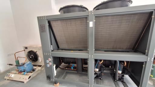 سردخانه و چیلر گروه صنعتی نجارزاده