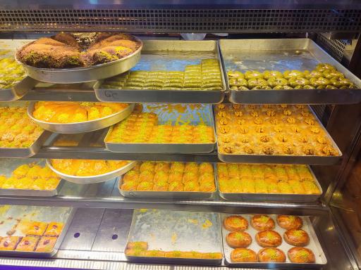 عکس باقلوای بولوت 