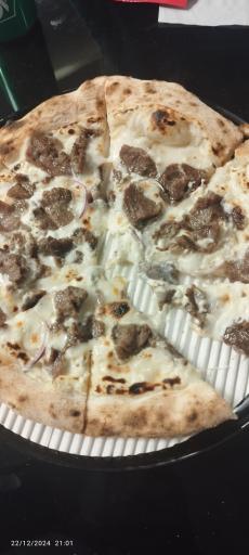 عکس فست فود مو پیتزا