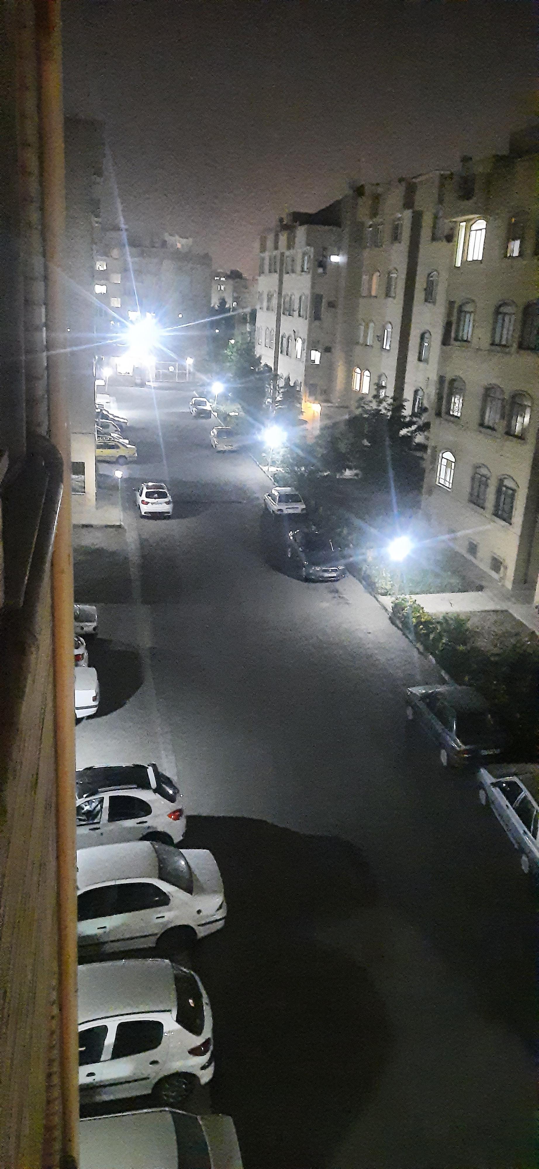 عکس مجتمع مسکونی شهدای تجریش