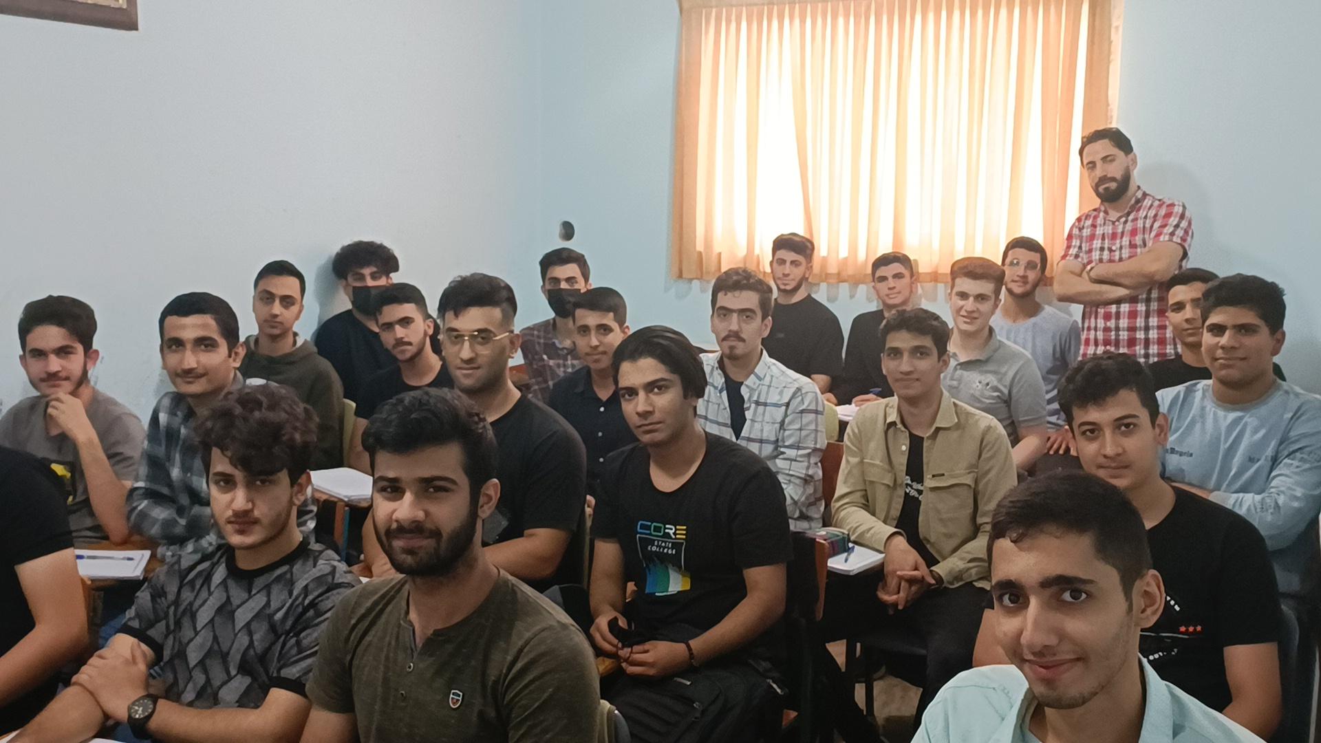 عکس آموزشگاه علمی آزاد دکتر حسابی