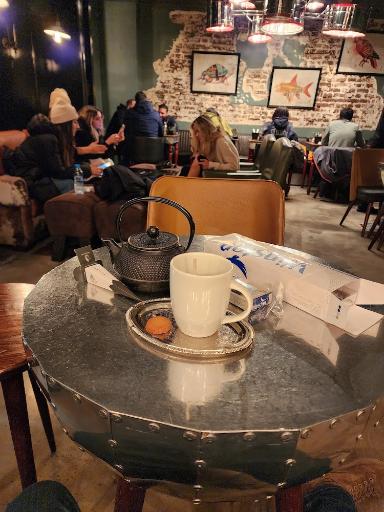 عکس کافه بابیلون