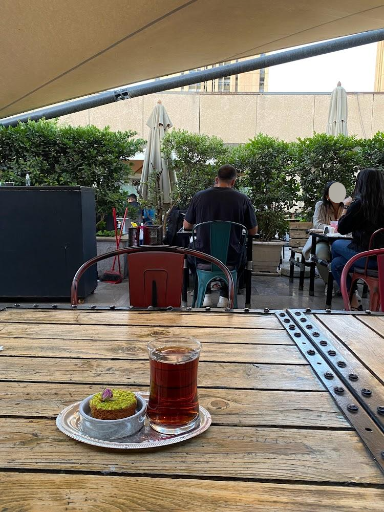 عکس کافه بابیلون