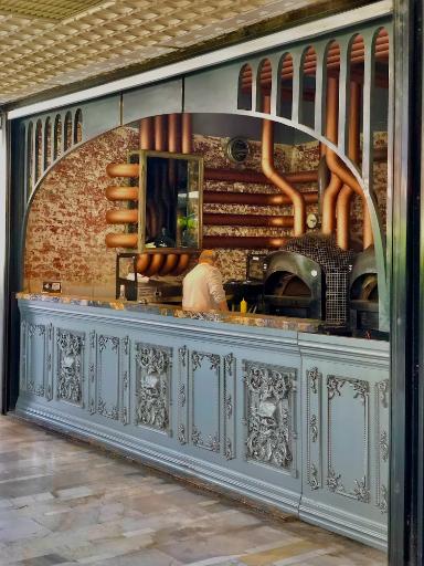 عکس کافه بابیلون