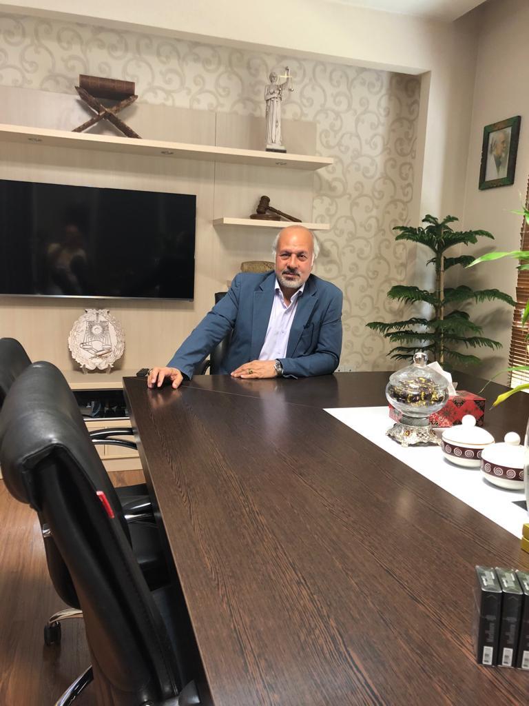 عکس دفتر وکالت محمد پورنبی 
