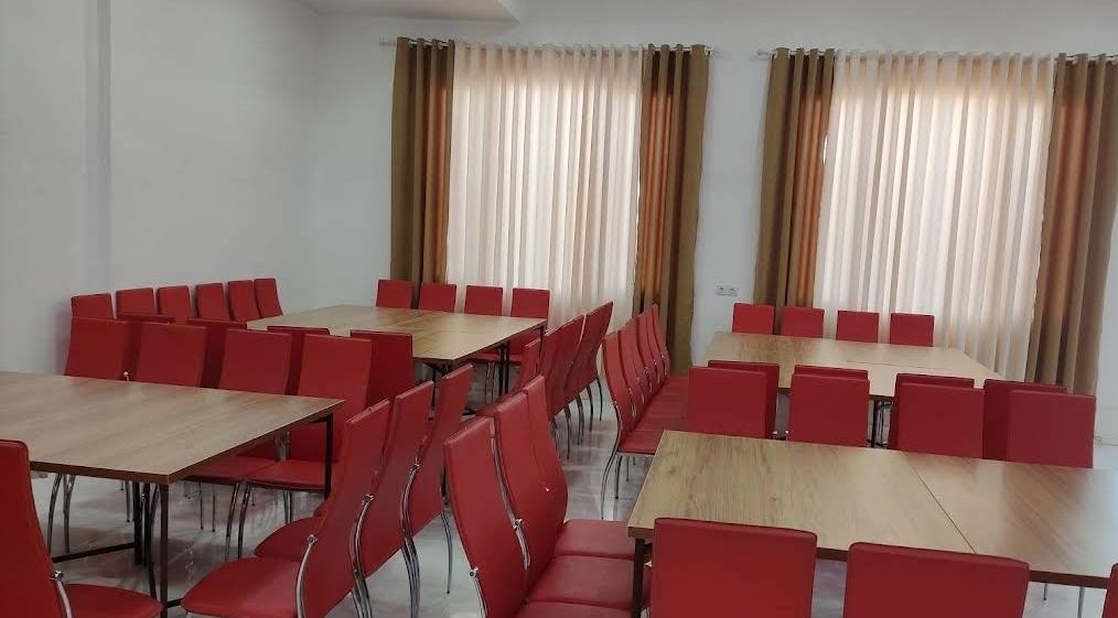 عکس تالار پذیرایی ستارگان