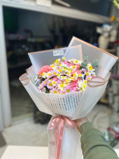 عکس گلفروشی گلبوته
