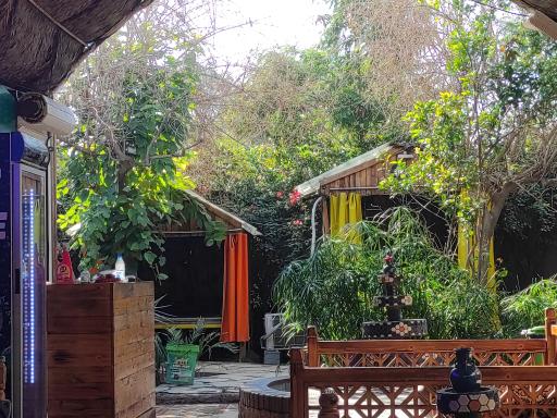 عکس سفره خانه سنتی آدینه