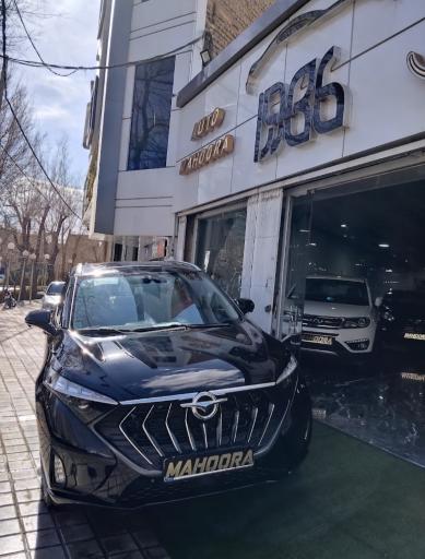 عکس نمایشگاه اتومبیل ماهورا