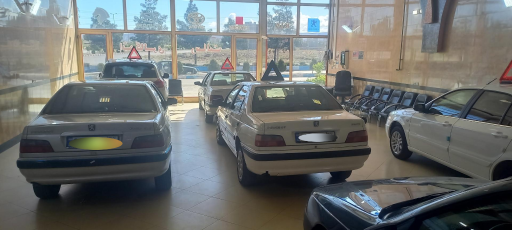 عکس اتوگالری رسالت 