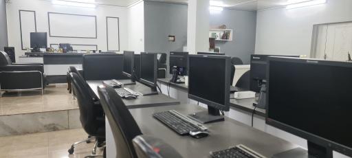 عکس آژانس املاک طهران