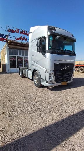 عکس نمایشگاه کامیون بابایی