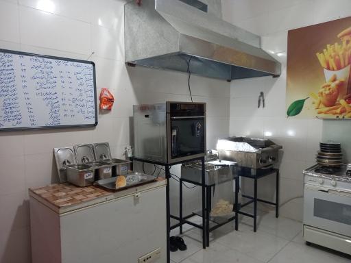 عکس فست فود یاس 