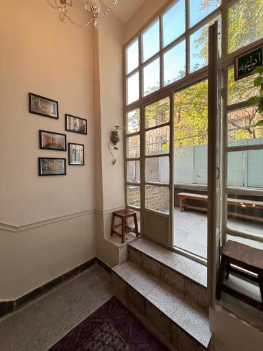 عکس عمارت کلاه فرنگی 