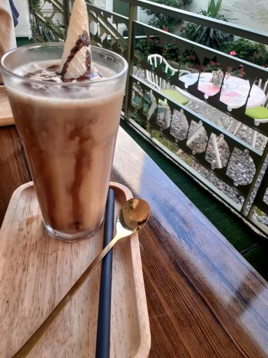 عکس کافه میترا