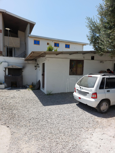 ویلا یکتا لب دریا