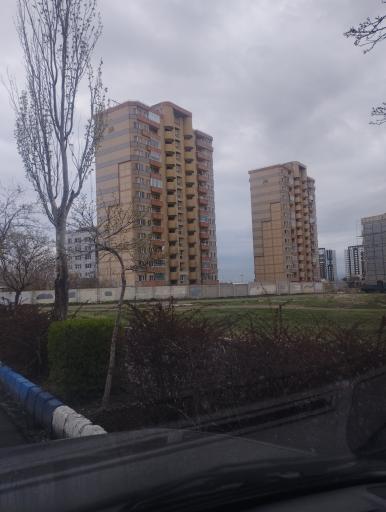 عکس مجتمع مسکونی یادمان