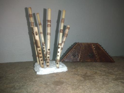 عکس لوازم موسیقی گلها